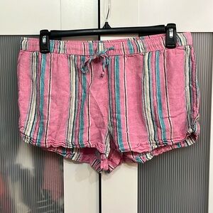 Women’s striped shorts